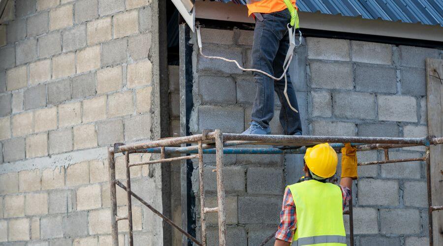 Expert top industrial roofings services in McLeod, MT